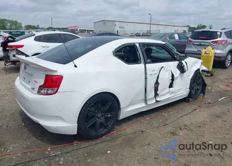 2011 Scion Tc from USA, damaged, VIN JTKJF5C75B3010638